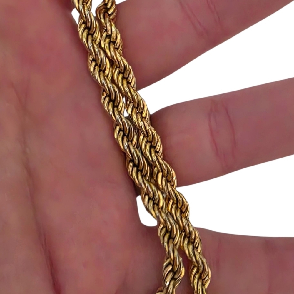 Vintage Monet Gold Rope Chain Necklace — Classic Twisted Chain, 1970s–1980s - Picture 13 of 16
